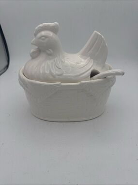 VTG Hen/ Chicken on Nest Soup Tureen Serving Dish White Basket Weave JAPAN READ